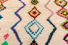 Load image into Gallery viewer, LUNIN moroccon rug