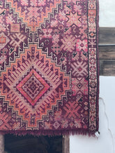 Load image into Gallery viewer, Militao boujaad RUG