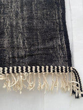 Load image into Gallery viewer, Nsak killim