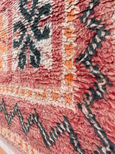 Load image into Gallery viewer, Mendy boujaad RUG