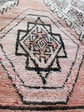 Load image into Gallery viewer, Mohamadee boujaaad RUG